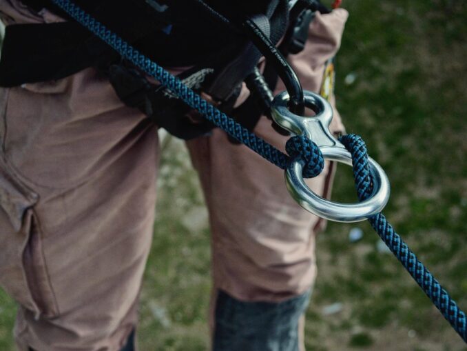 rappelling, adventure, climbing, carabiner, climber, equipment, climbing, climbing, climbing, climbing, climbing