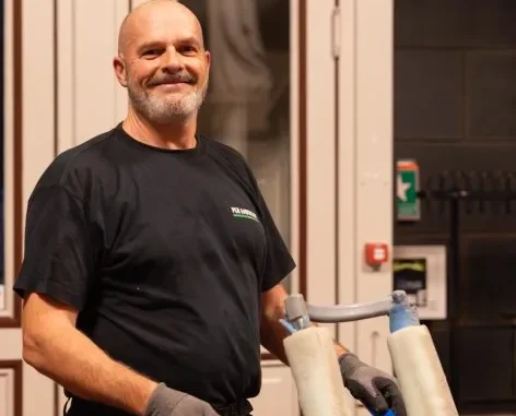 PerAndersen_Billeder_-26-qjp5re42uv2566m74qtsxyw89urbrvj952mf8osw42 Bedste flyttefolk i København på arbejde